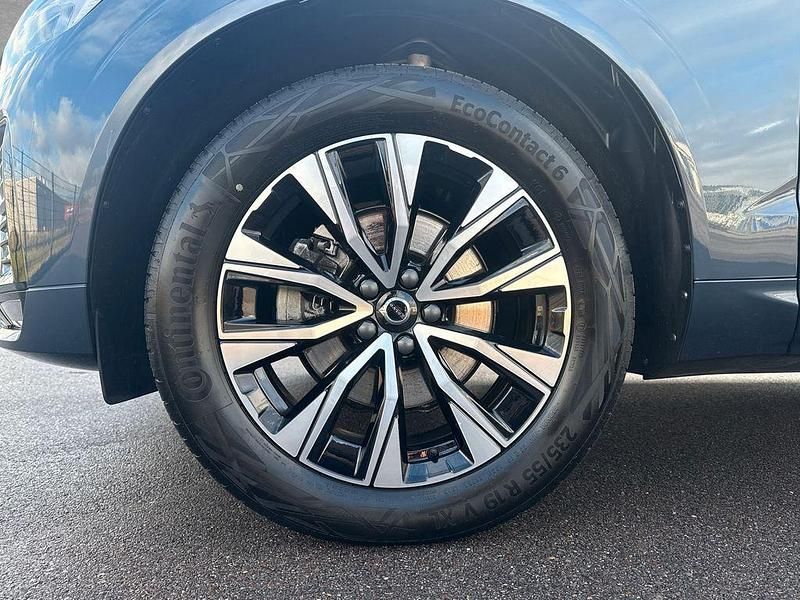 Gebraucht Volvo XC60 Plus 250 PS (183 kW) 2024 Denim blue SUV