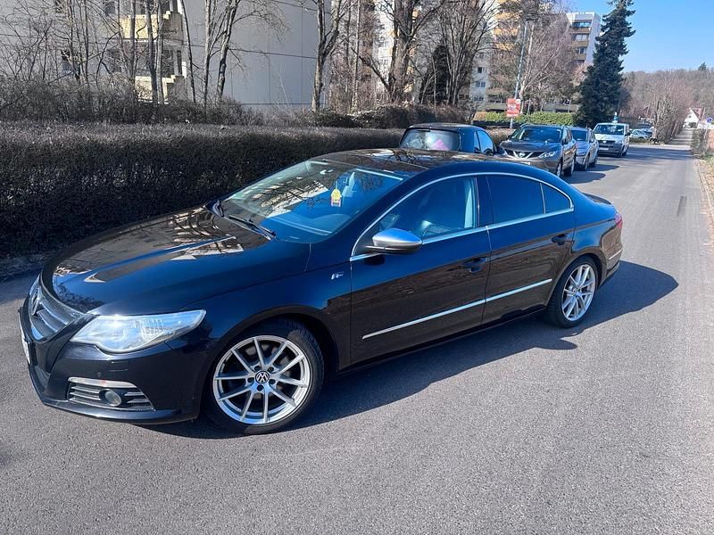 Gebraucht VW Passat 140 PS (102 kW) 2011 Schwarz Coupé