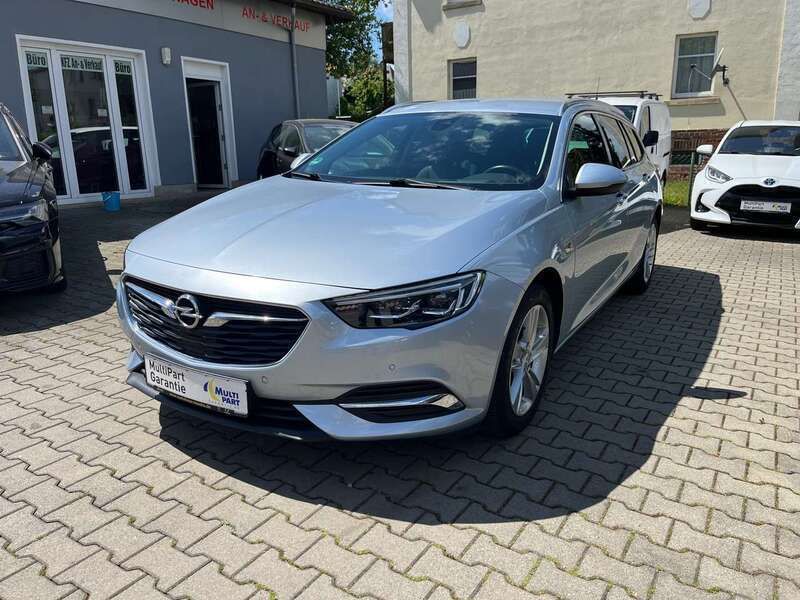 Diamant blau(m2) / diam silb Gebraucht 2017 Opel Insignia Innovation Kombi | 10.990 € (Fairer Preis) - Bild 1/4