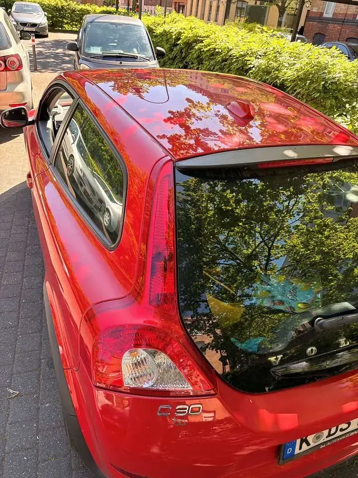 Używany Volvo C30 145 KM (106 kW) 2013 Czerwony Hatchback