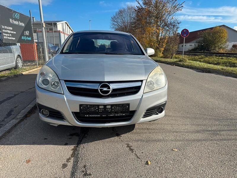 Silber Gebraucht 2007 Opel Signum Kleinwagen | 2.400 € (Guter Preis) - Bild 1/4