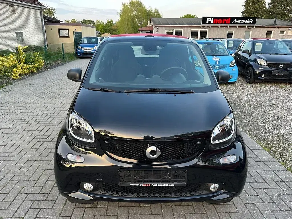 Gebraucht Smart ForTwo Cabrio Passion 71 PS (52 kW) 2019 Schwarz Cabrio