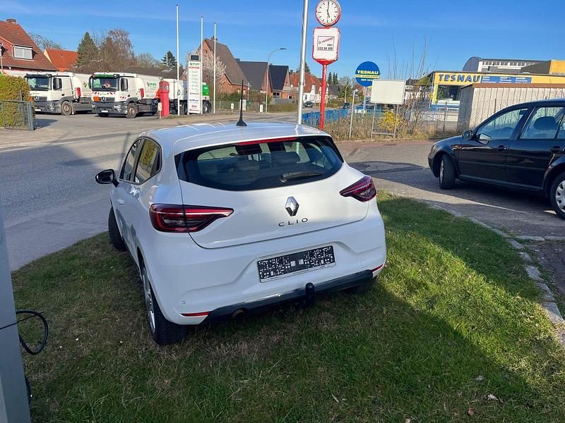 Gebraucht Renault Clio V Experience 72 PS (52 kW) 2020 Weiß Kleinwagen