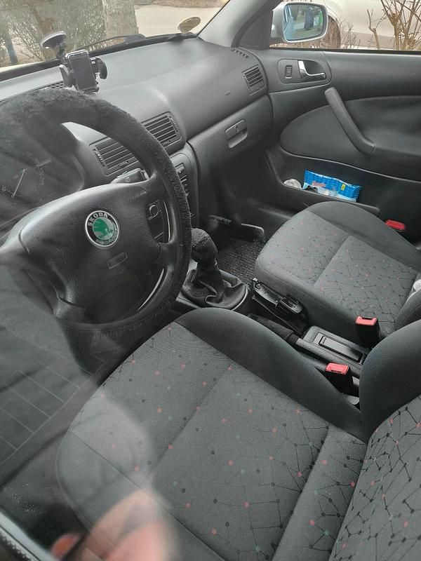 Gebraucht Skoda Octavia 110 PS (80 kW) 2003 Silber Kombi