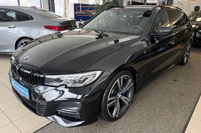Gebraucht BMW 330 M Sport 258 PS (189 kW) 2020 Schwarz Limousine