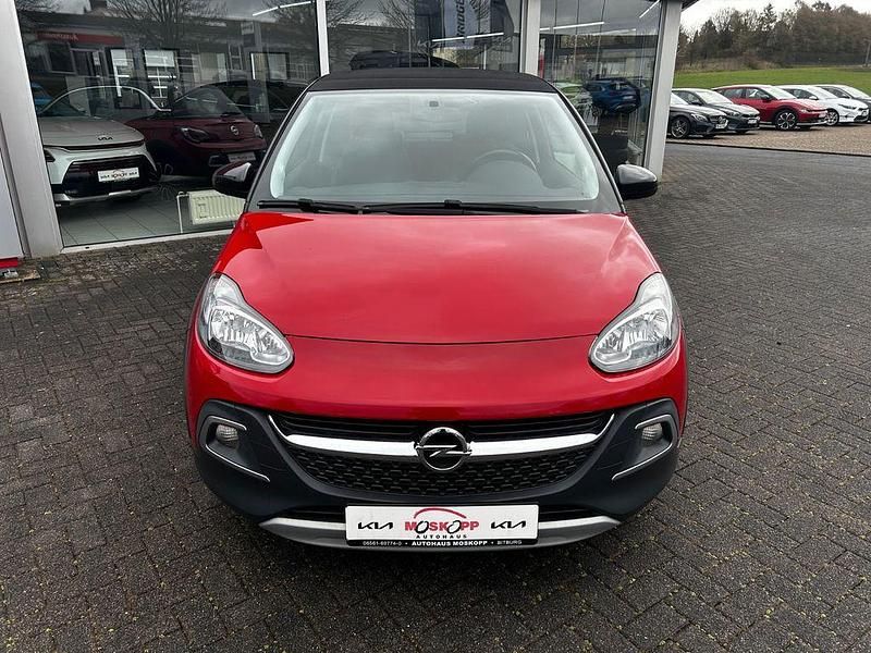 Gebraucht Opel Adam Rocks 87 PS (63 kW) 2015 Rot Kleinwagen