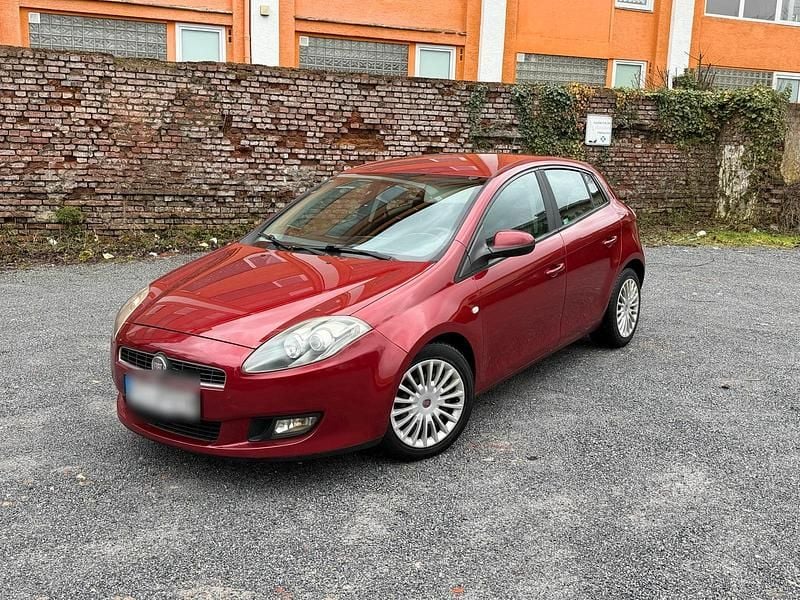Gebraucht Fiat Bravo 120 PS (88 kW) 2009 Andere farben Kleinwagen