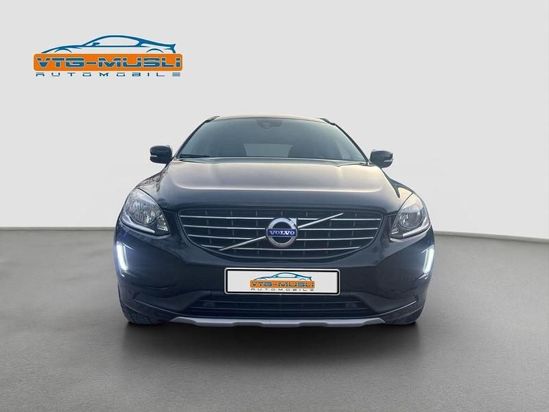 Gebraucht Volvo XC60 Summum 190 PS (139 kW) 2016 Schwarz SUV