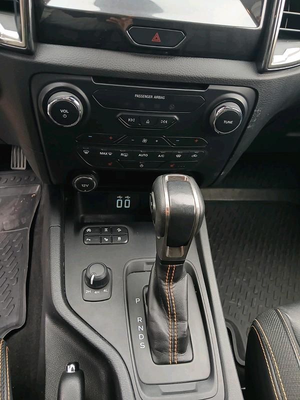 Gebraucht Ford Ranger Wildtrack 213 PS (156 kW) 2021 Silber Pickup