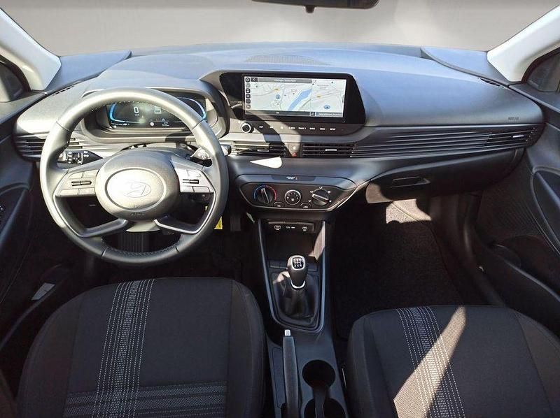 Gebraucht Hyundai i20 Select 79 PS (58 kW) 2025 Aurora grey Kleinwagen