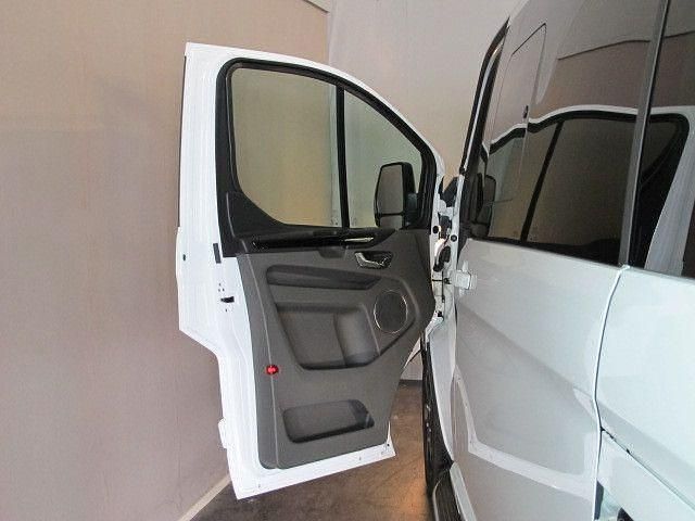 Gebraucht Ford Tourneo Active 170 PS (125 kW) 2023 Weiß Van / Kleinbus