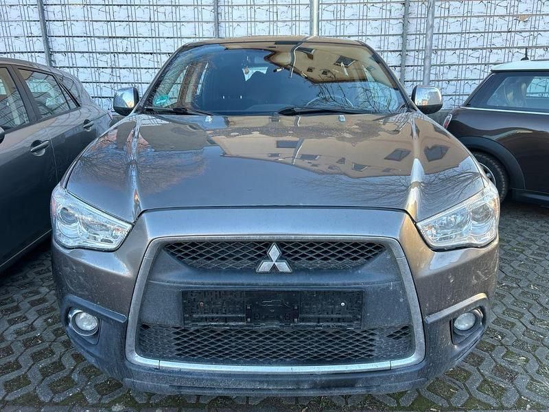 Braun Gebraucht 2011 Mitsubishi ASX Instyle SUV | 6.400 € (Guter Preis) - Bild 1/4