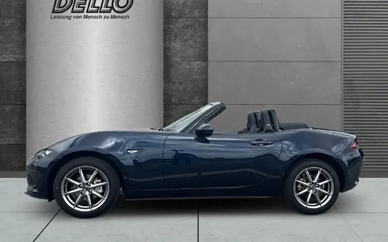 Neu Mazda MX5 132 PS (97 kW) 2026 Blau Cabrio