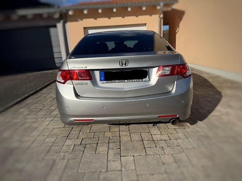 Gebraucht Honda Accord 156 PS (114 kW) 2011 Silber Limousine