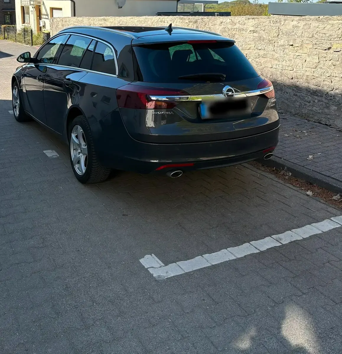 Gebraucht Opel Insignia Sport 195 PS (143 kW) 2015 Braun Kombi