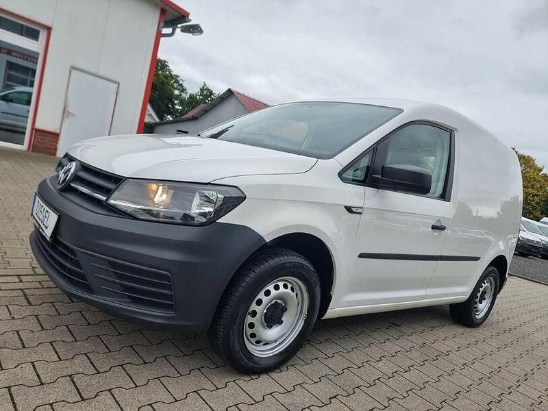 Candyweiß Gebraucht 2018 VW Caddy Van / Kleinbus | 15.900 € - Bild 1/4