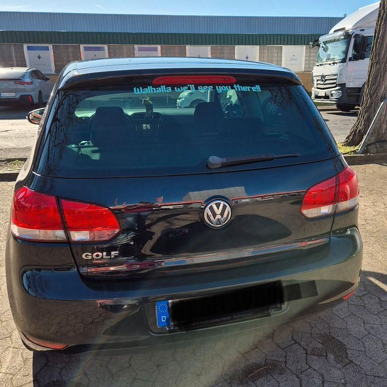 Gebraucht VW Golf VI Style 86 PS (63 kW) 2011 Schwarz Kleinwagen
