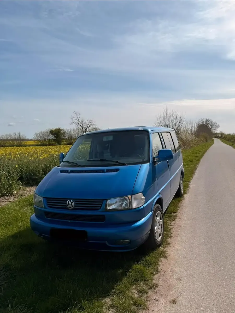 Używany VW T4 102 KM (75 kW) 2000 Niebieski Van