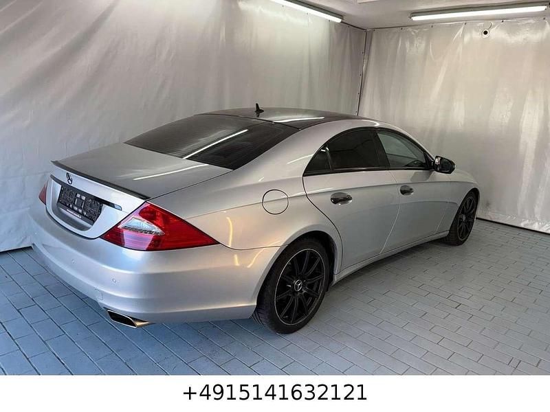Gebraucht Mercedes CLS350 292 PS (214 kW) 2008 Iridiumsilber Limousine