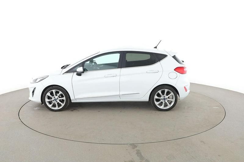 Gebraucht Ford Fiesta Titanium 101 PS (74 kW) 2017 Weiß Kleinwagen