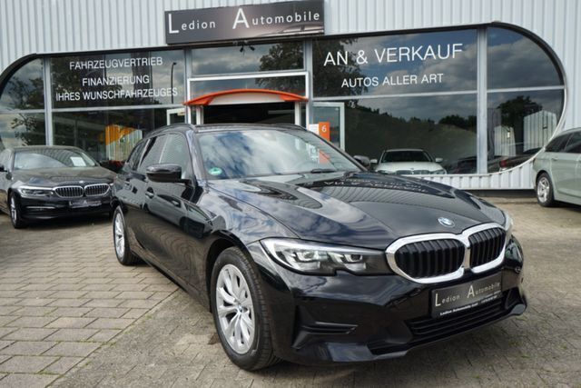 Schwarz Gebraucht 2019 BMW 320 Advantage Kombi | 24.400 € (Teuer) - Bild 1/4