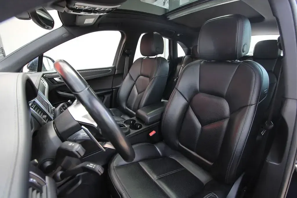 Gebraucht Porsche Macan 252 PS (185 kW) 2017 Blau SUV