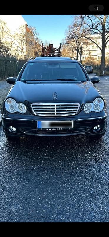 Schwarz Gebraucht 2005 Mercedes C280 Kombi | 5.800 € - Bild 1/4
