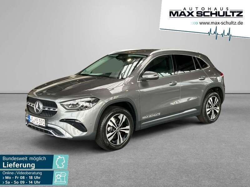 Mountaingrau Gebraucht 2024 Mercedes GLA200 SUV | 41.450 € (Fairer Preis) - Bild 1/4