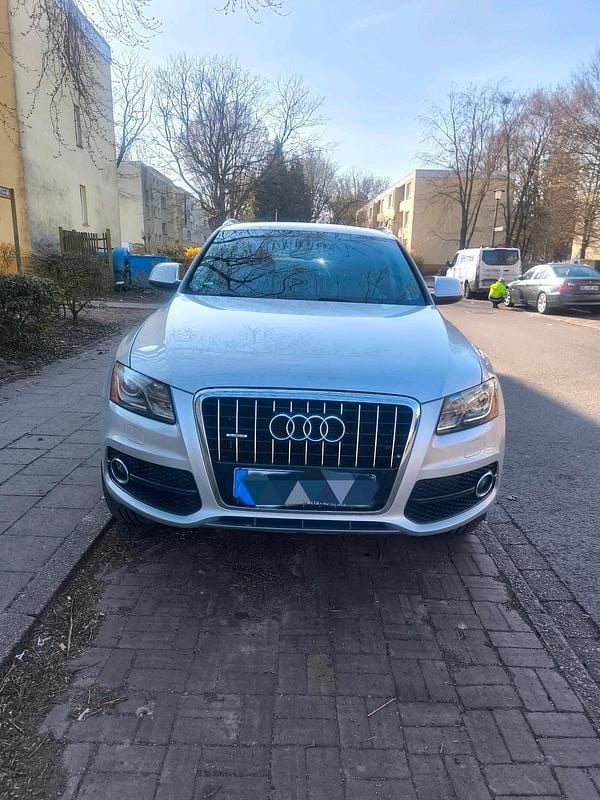 Grau Gebraucht 2010 Audi Q5 S-Line SUV | 9.999 € (Superpreis) - Bild 1/4