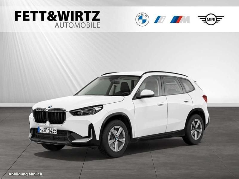 Alpinweiss Gebraucht 2024 BMW X1 Shadowline SUV | 34.900 € (Fairer Preis) - Bild 1/3