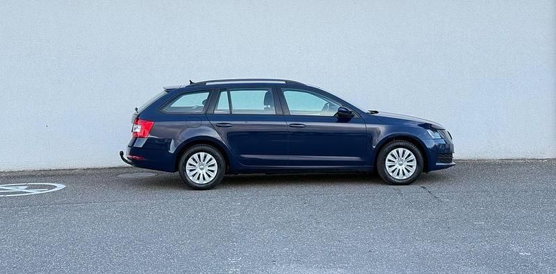 Gebraucht Skoda Octavia Active 116 PS (85 kW) 2018 Blau Kombi