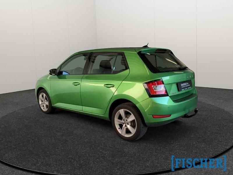 Gebraucht Skoda Fabia Cool Plus 60 PS (44 kW) 2020 Rallyegrün metallic Kleinwagen