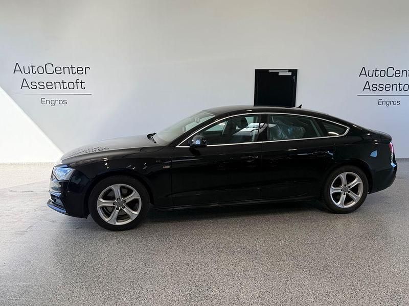 Schwarz Gebraucht 2015 Audi A5 Sportback S-Line Limousine | 9.800 € (Superpreis) - Bild 1/3