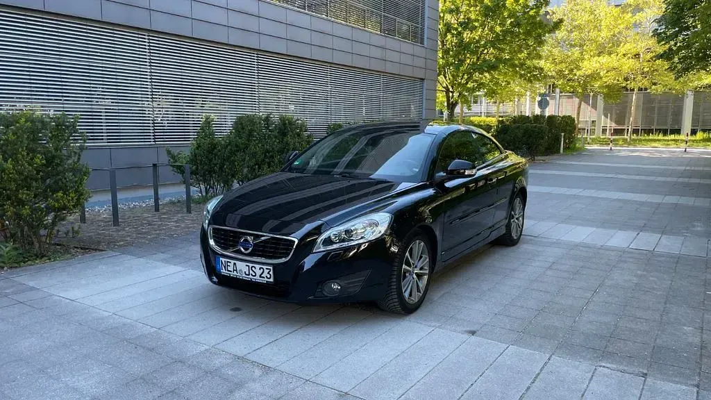 Gebraucht Volvo C70 Summum 150 PS (110 kW) 2012 Schwarz Cabrio