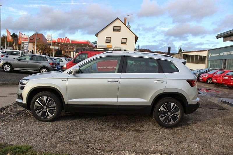 Gebraucht Skoda Karoq Drive 150 PS (110 kW) 2025 Silber SUV