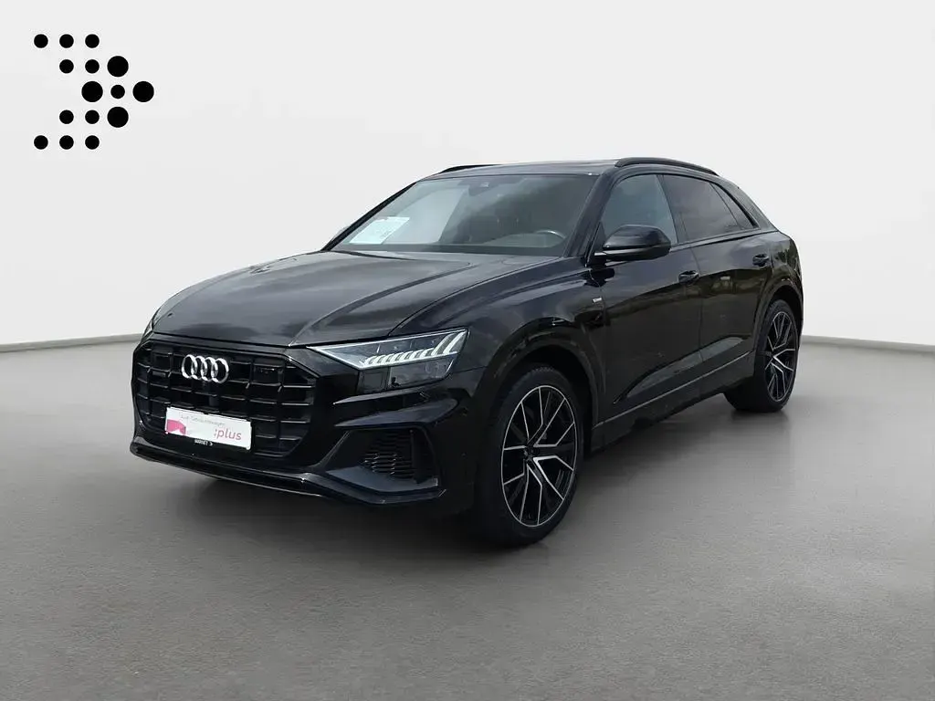 Gebraucht Audi Q8 S-Line 340 PS (250 kW) 2022 Mythosschwarz metallic SUV