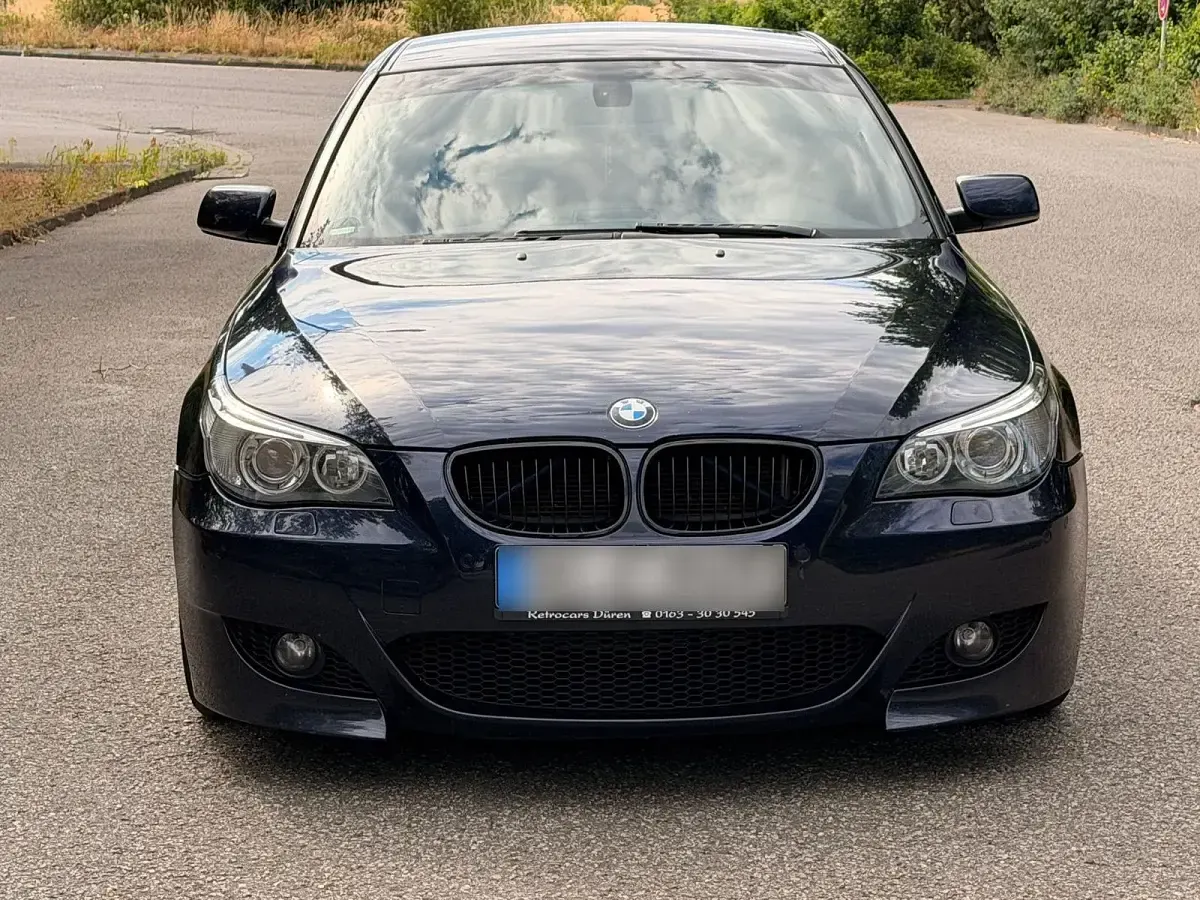 Gebraucht BMW 525 M Sport 192 PS (141 kW) 2004 Blau Limousine