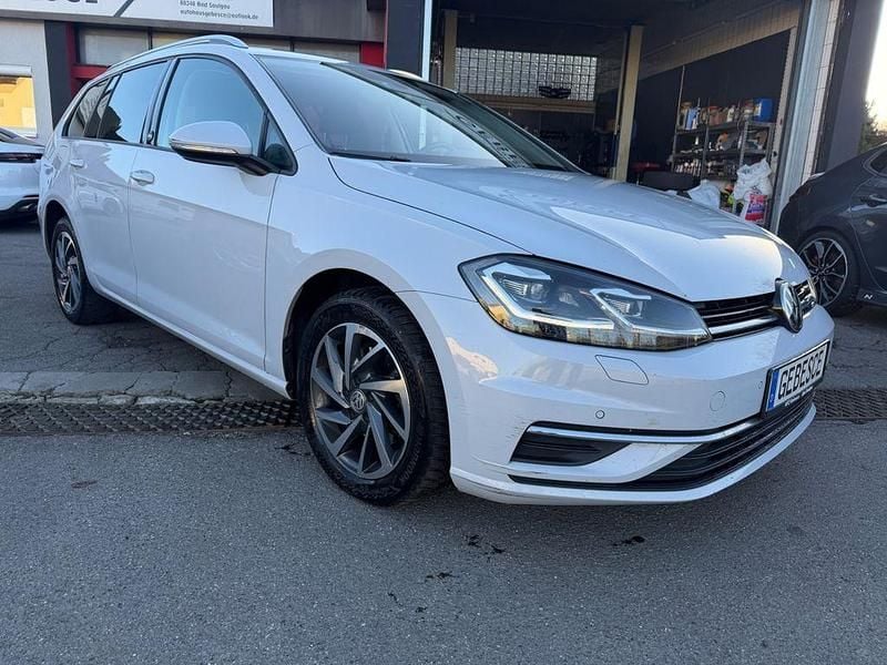 Gebraucht VW Golf VII Sound 150 PS (110 kW) 2018 Silber Kombi
