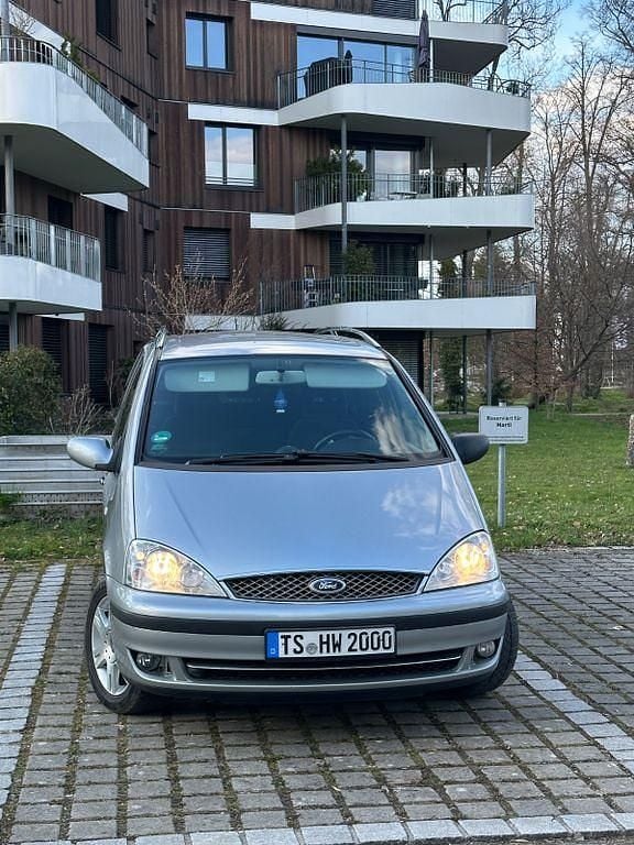 Gebraucht Ford Galaxy Ghia 131 PS (96 kW) 2006 Grau Van / Kleinbus