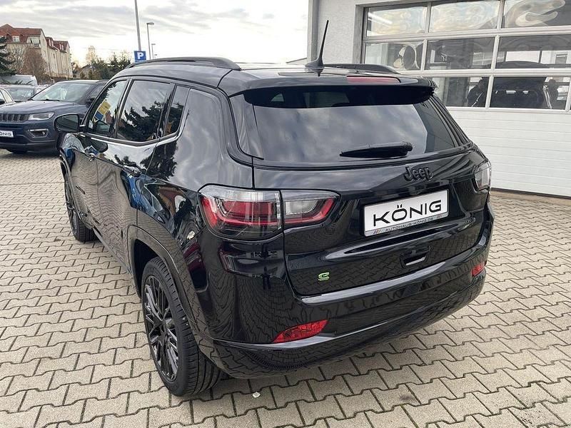 Gebraucht Jeep Compass Altitude 131 PS (96 kW) 2023 Schwarz SUV