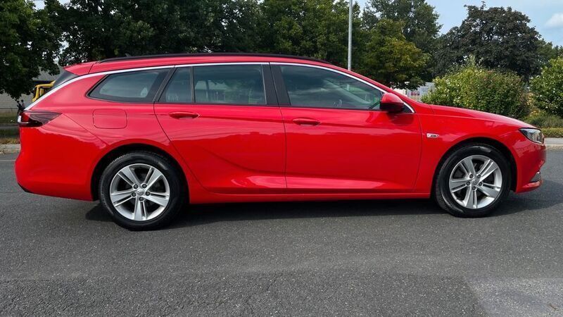 Gebraucht Opel Insignia Business Edition 170 PS (125 kW) 2020 Rot Kombi