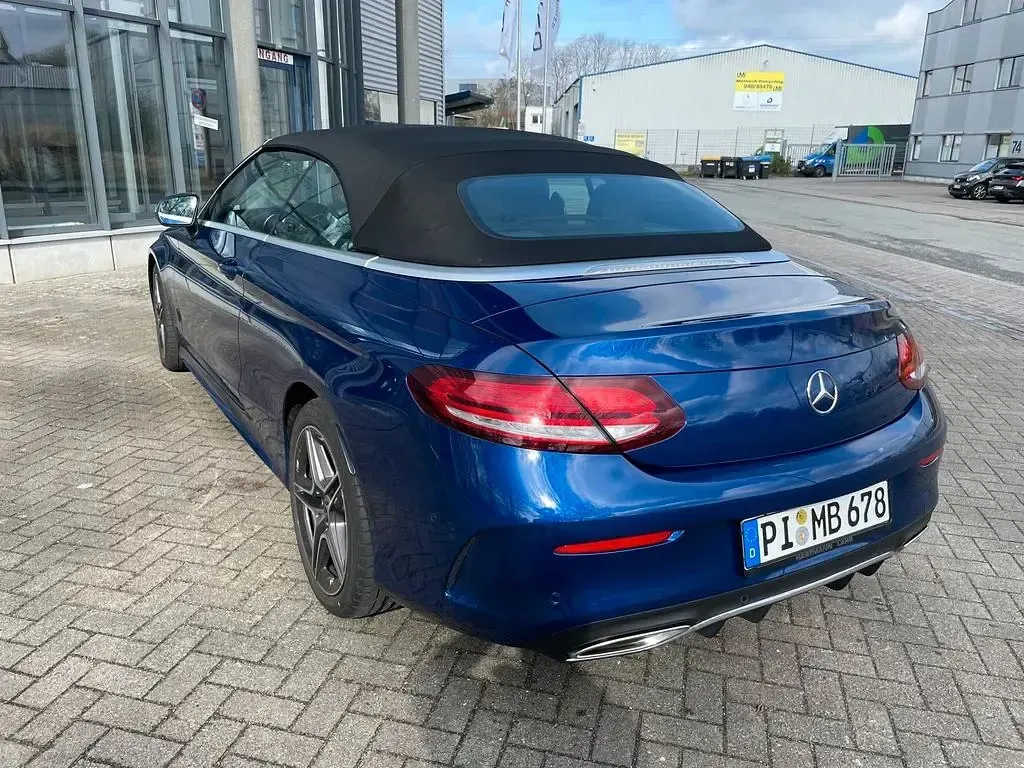 Gebraucht Mercedes C200 AMG line 184 PS (135 kW) 2021 Blau Cabrio