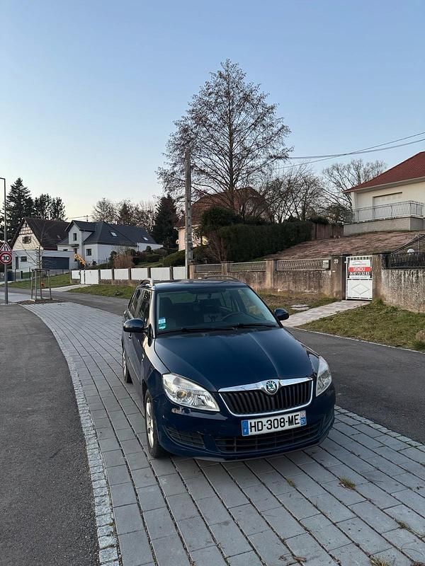 Gebraucht 2012 Skoda Fabia Kombi | 3.899 € (Fairer Preis) - Bild 1/4