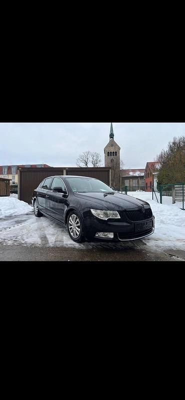 Gebraucht Skoda Superb 160 PS (117 kW) 2009 Schwarz Limousine