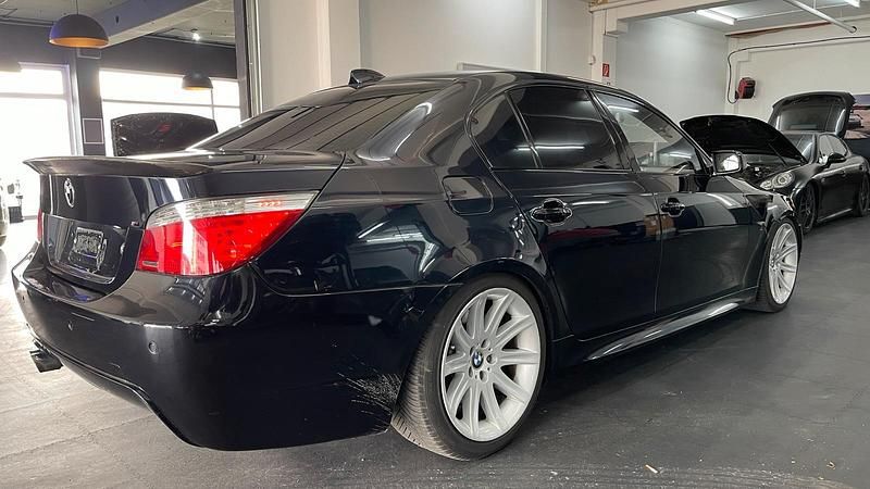 Gebraucht BMW 535 286 PS (210 kW) 2009 Andere farben Limousine