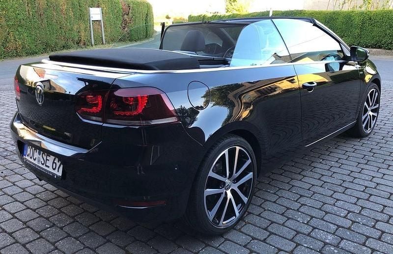 Gebraucht VW Golf Cabriolet LOUNGE 122 PS (89 kW) 2015 Schwarz Cabrio
