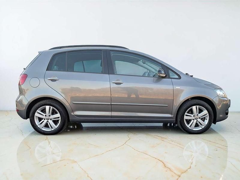 Gebraucht VW Golf VII Match 86 PS (63 kW) 2012 United grey metallic Kleinwagen