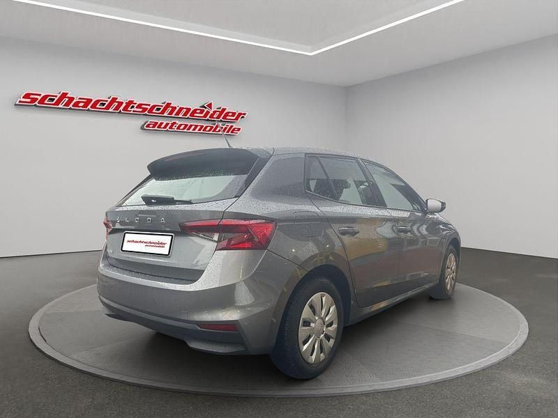 Gebraucht Skoda Fabia Active 80 PS (58 kW) 2022 Grau Kleinwagen