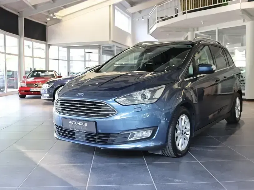 Gebraucht Ford Grand C-Max Titanium 150 PS (110 kW) 2019 Blau Van / Kleinbus