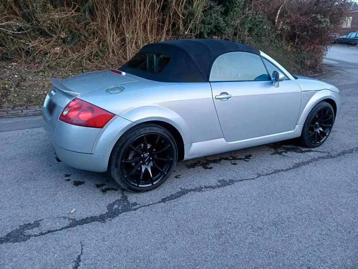 Gebraucht Audi TT 225 PS (165 kW) 2000 Silber Coupé